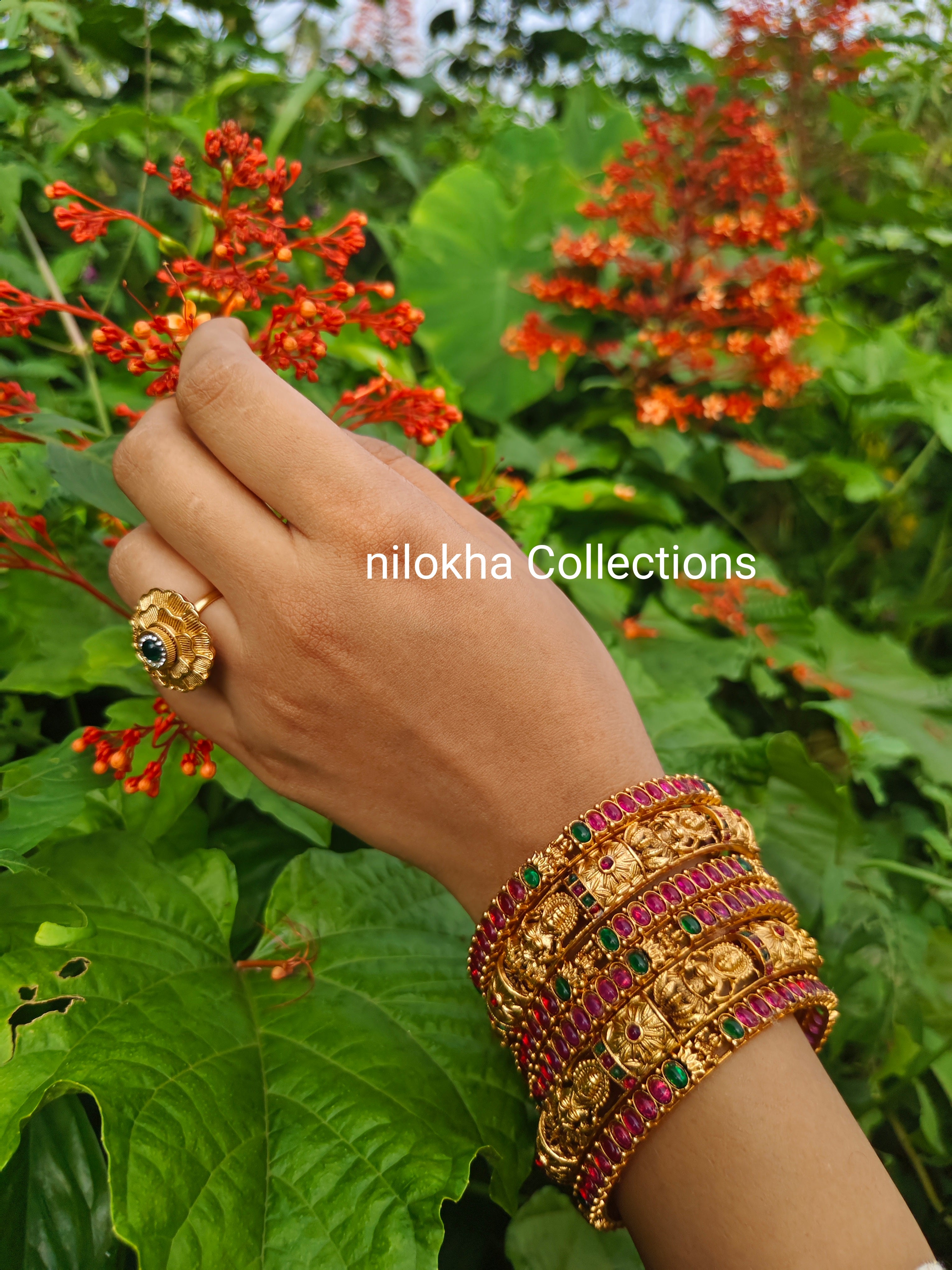 Antique bangles with kemp stones | NB02