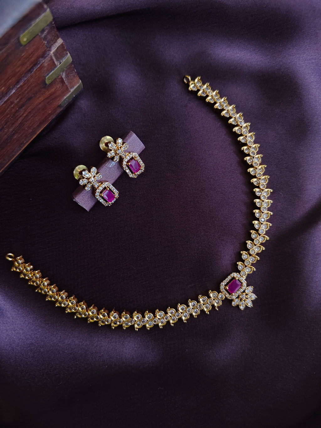 Floral AD necklace | NAD25