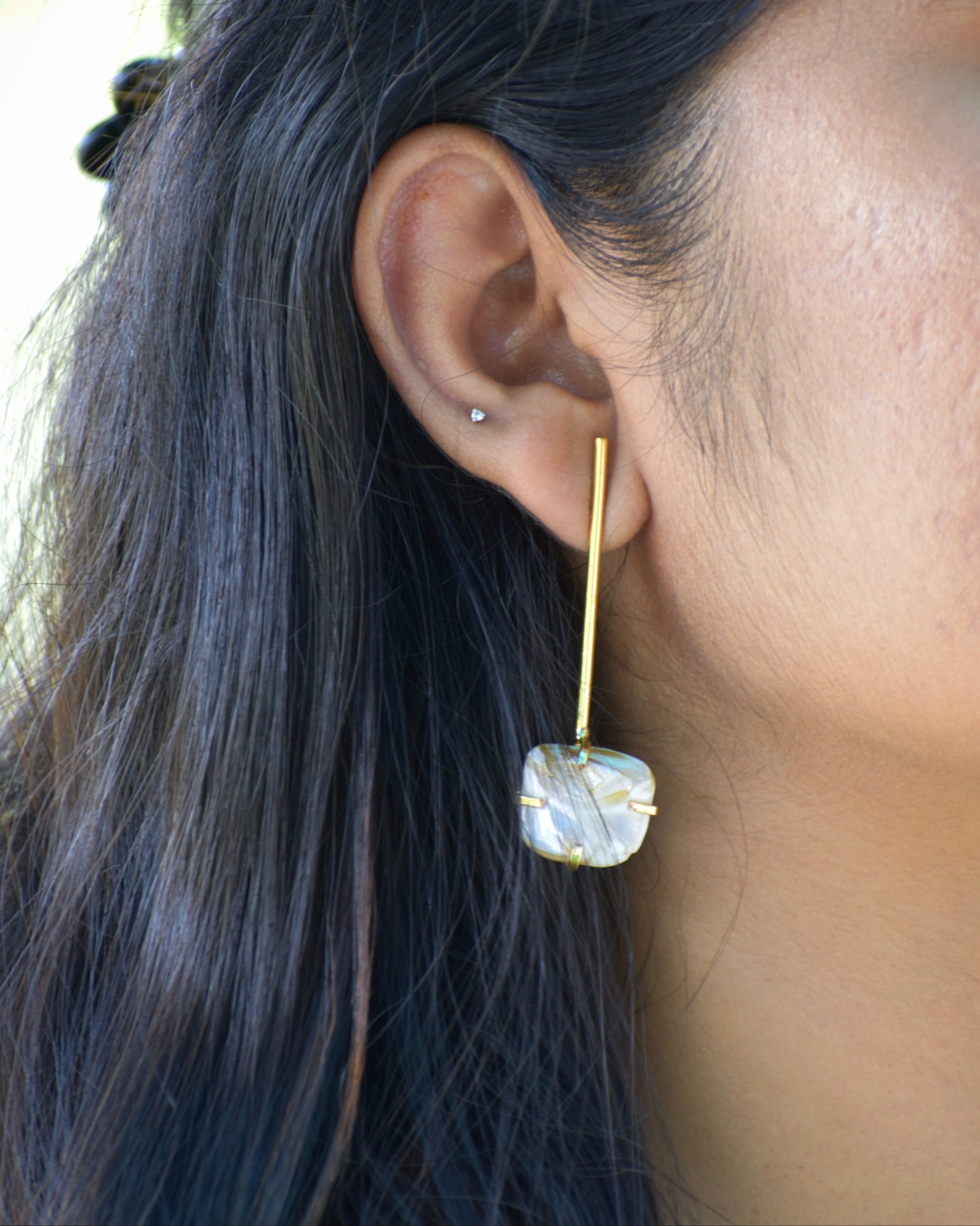 MOP stick earrings | NGE07