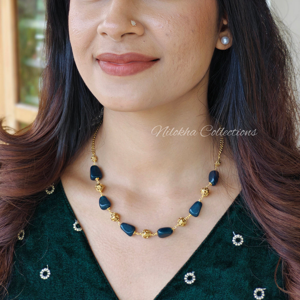 Beads chain with mix of golden balls |NAN217
