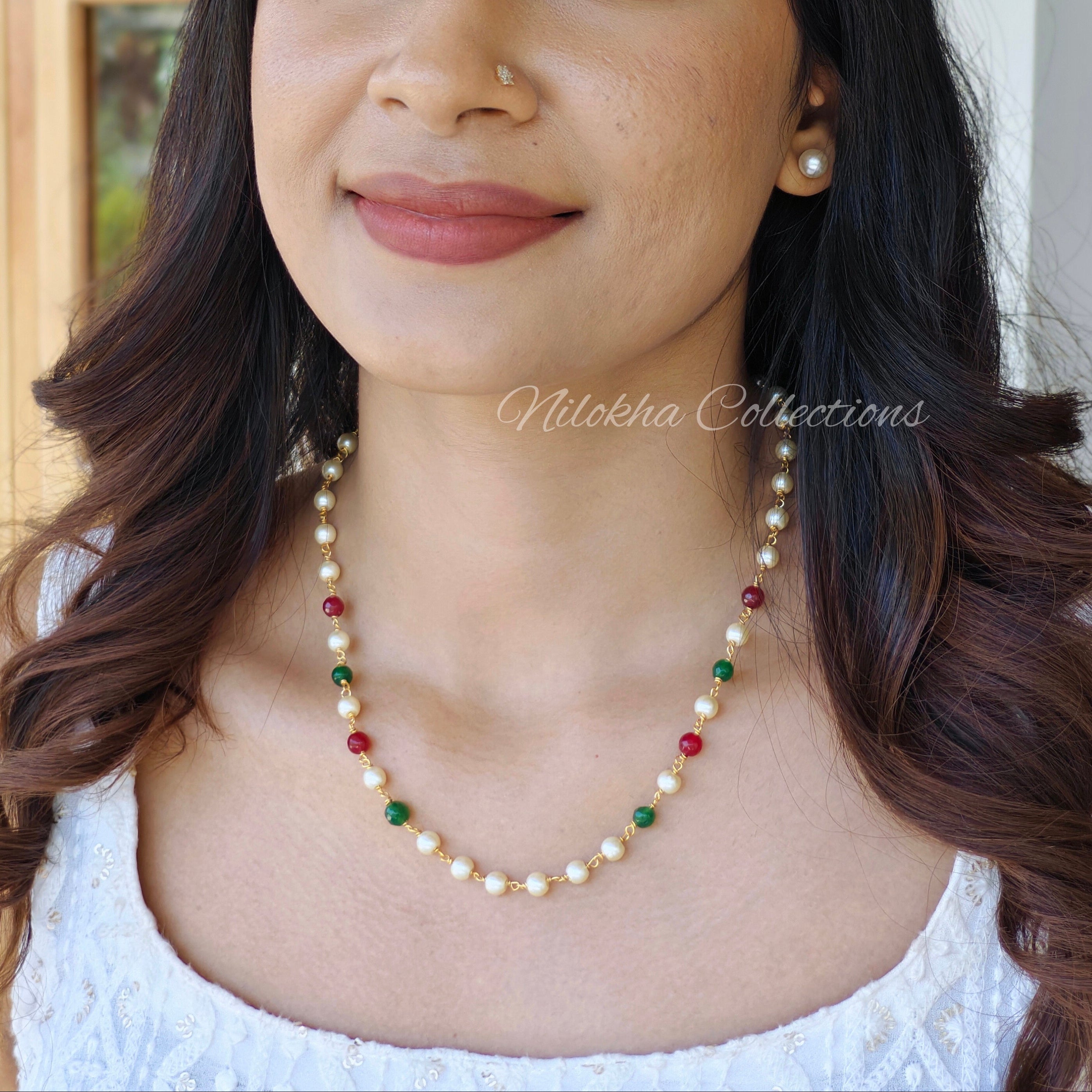 1 layer pearl chain with red and green beads | NAN248