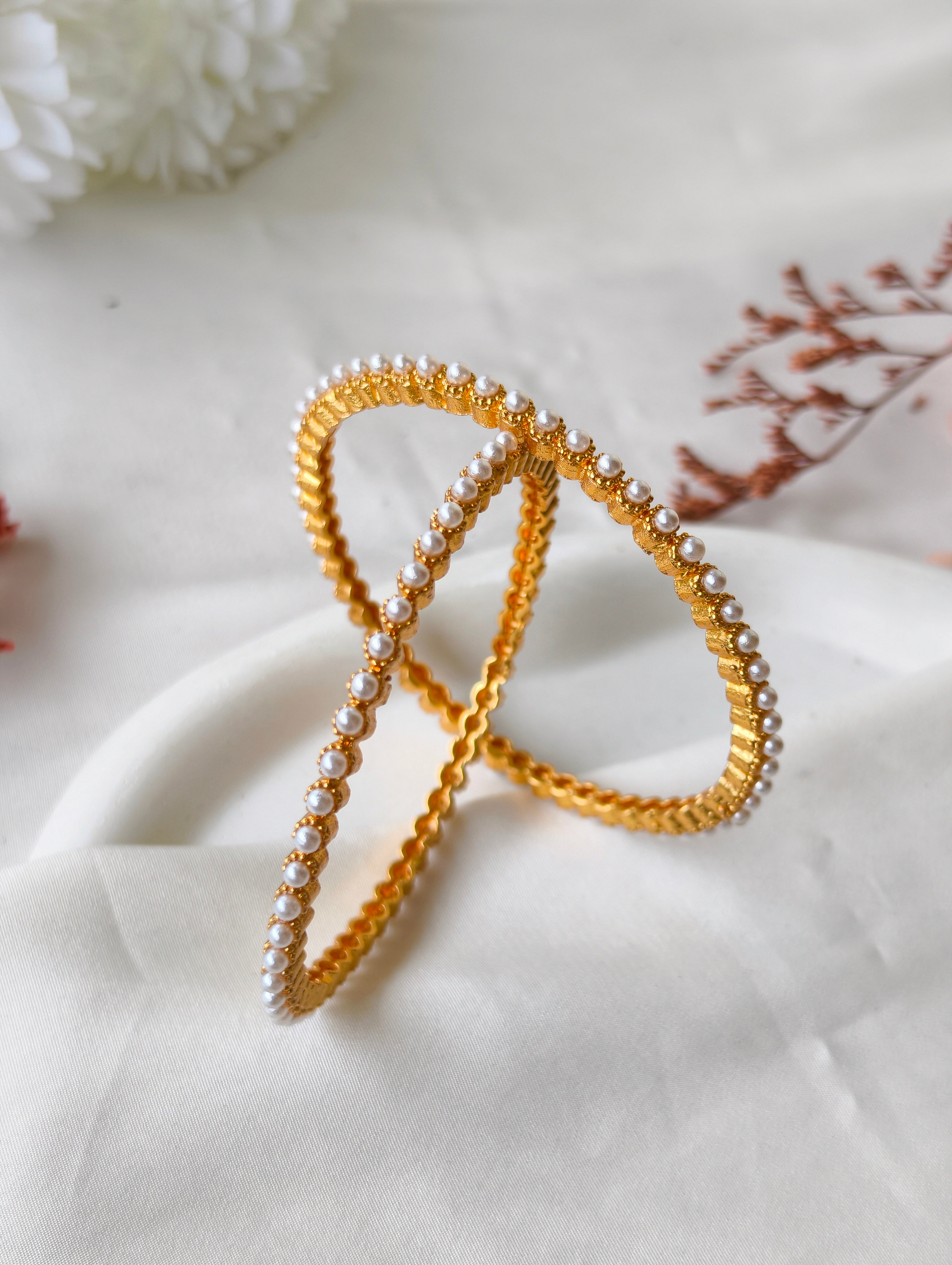 Round pearl bangles | NB27