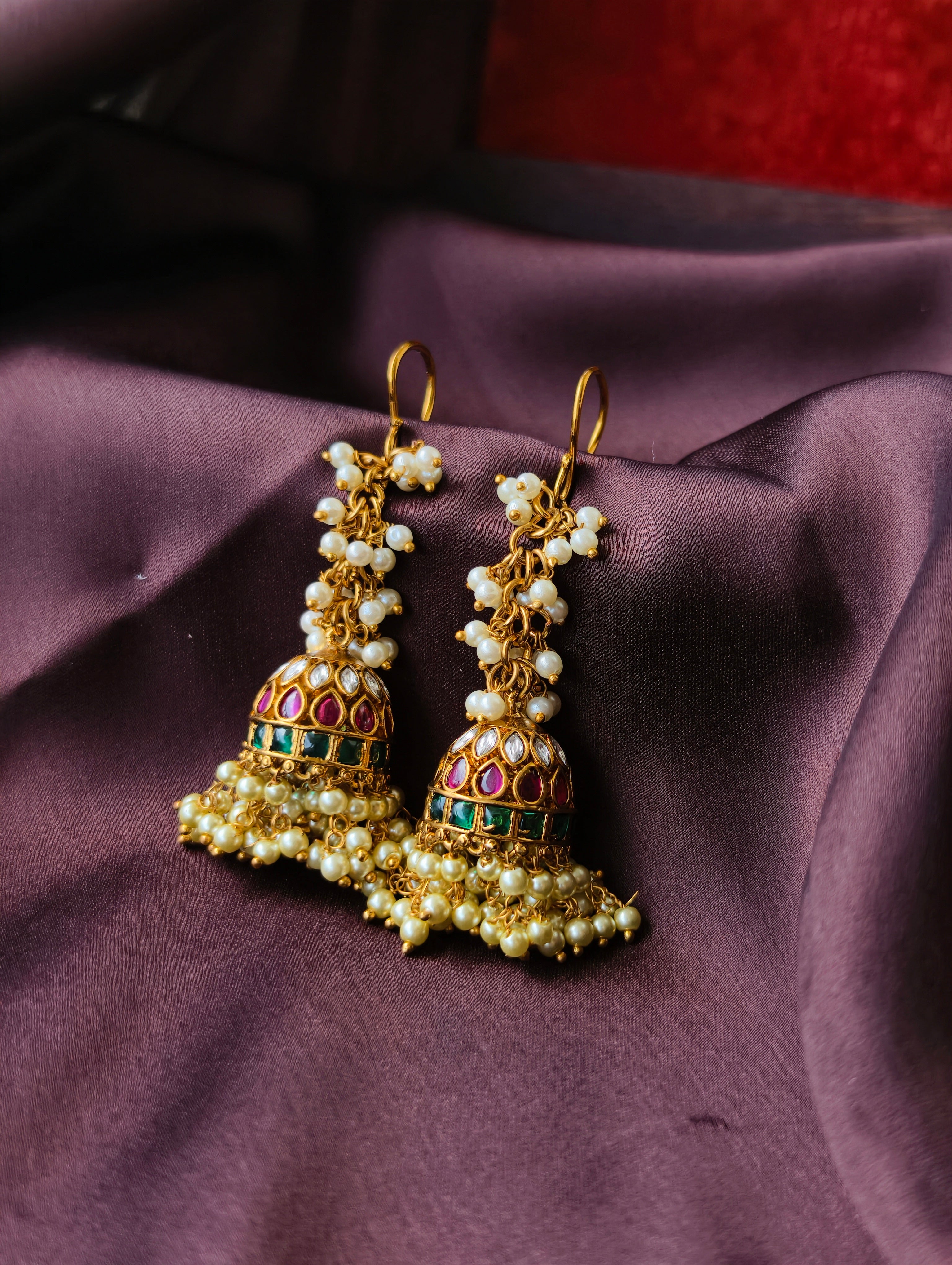 Pearl hook earrings | NAE42