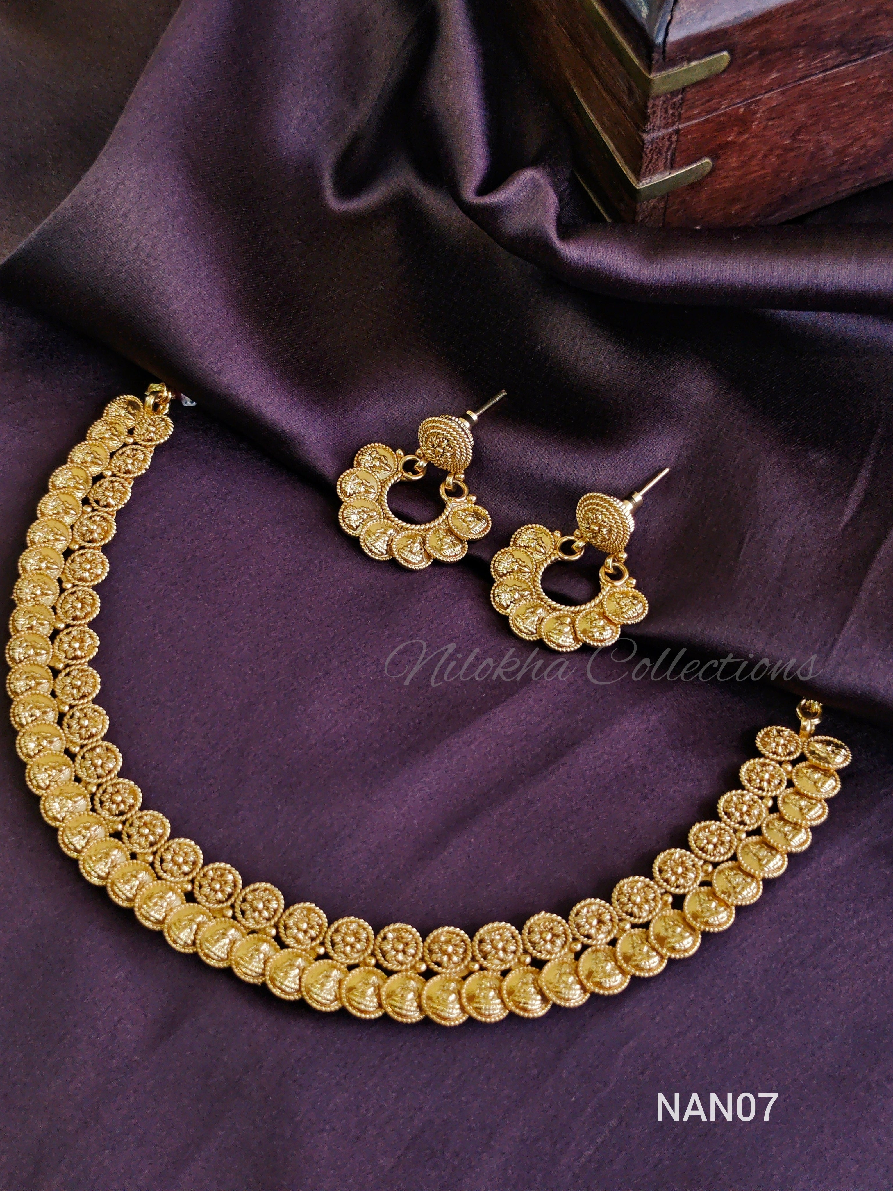 Premium finish idol coin necklace | NAN07