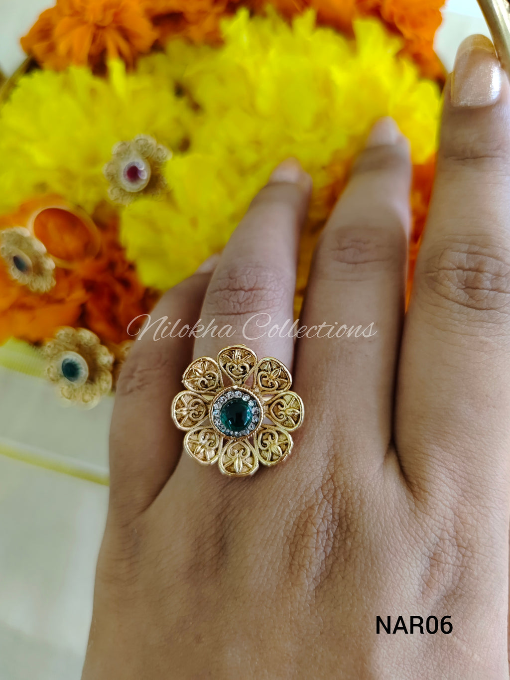 Floral finger ring | NAR06