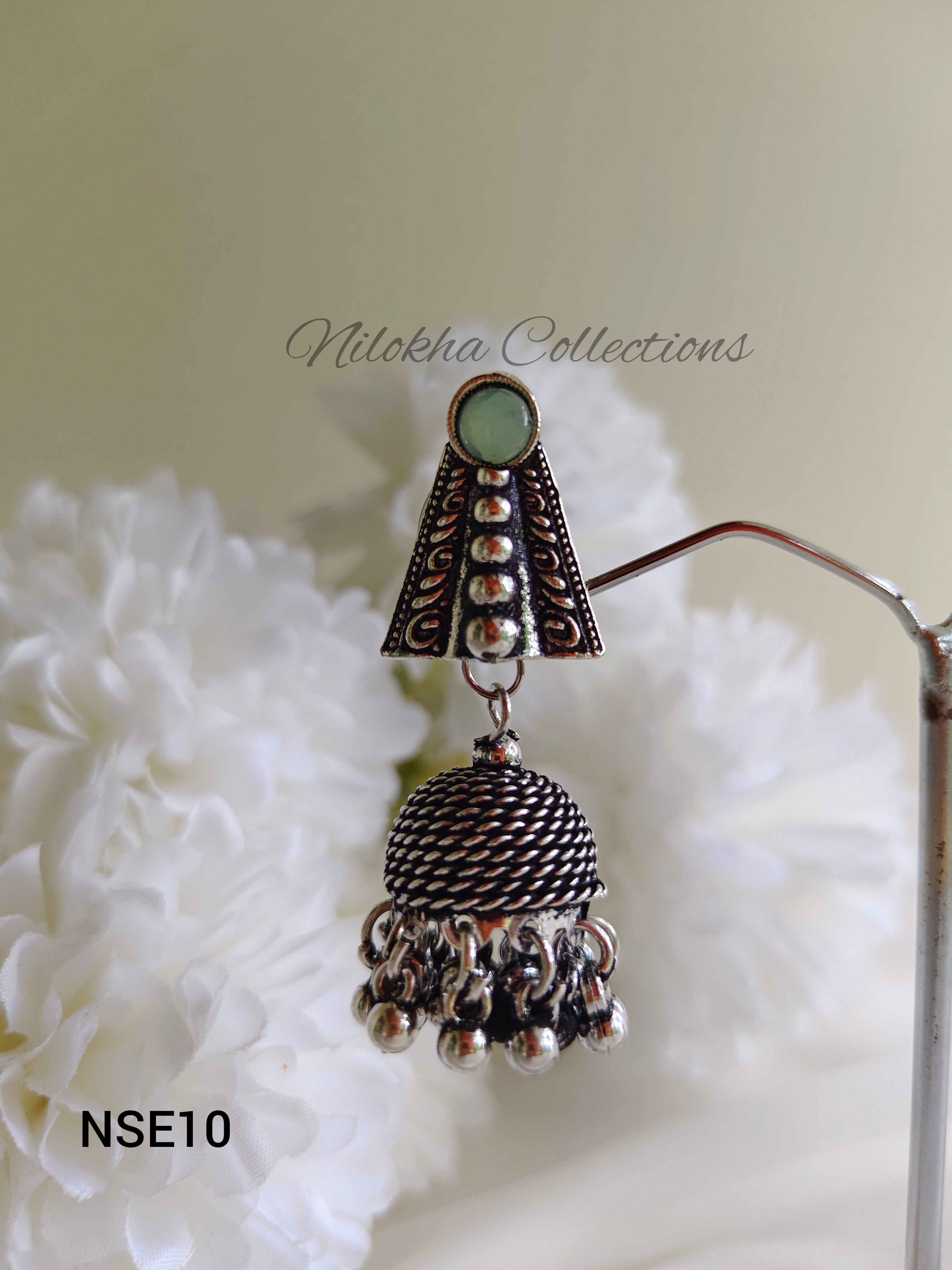 Triangle patterned jhumkas | NSE10