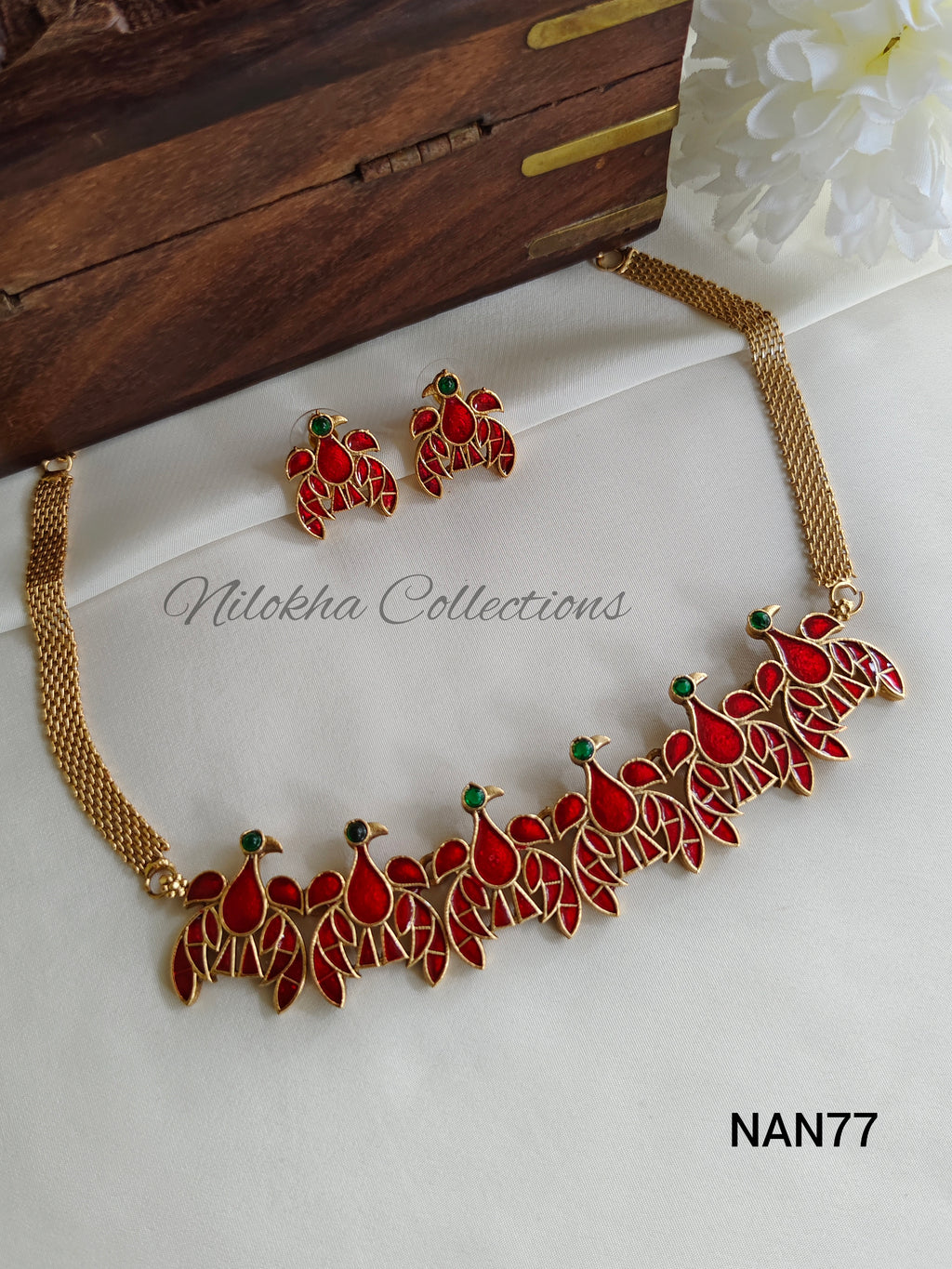 Non-idol bird choker | NAN77