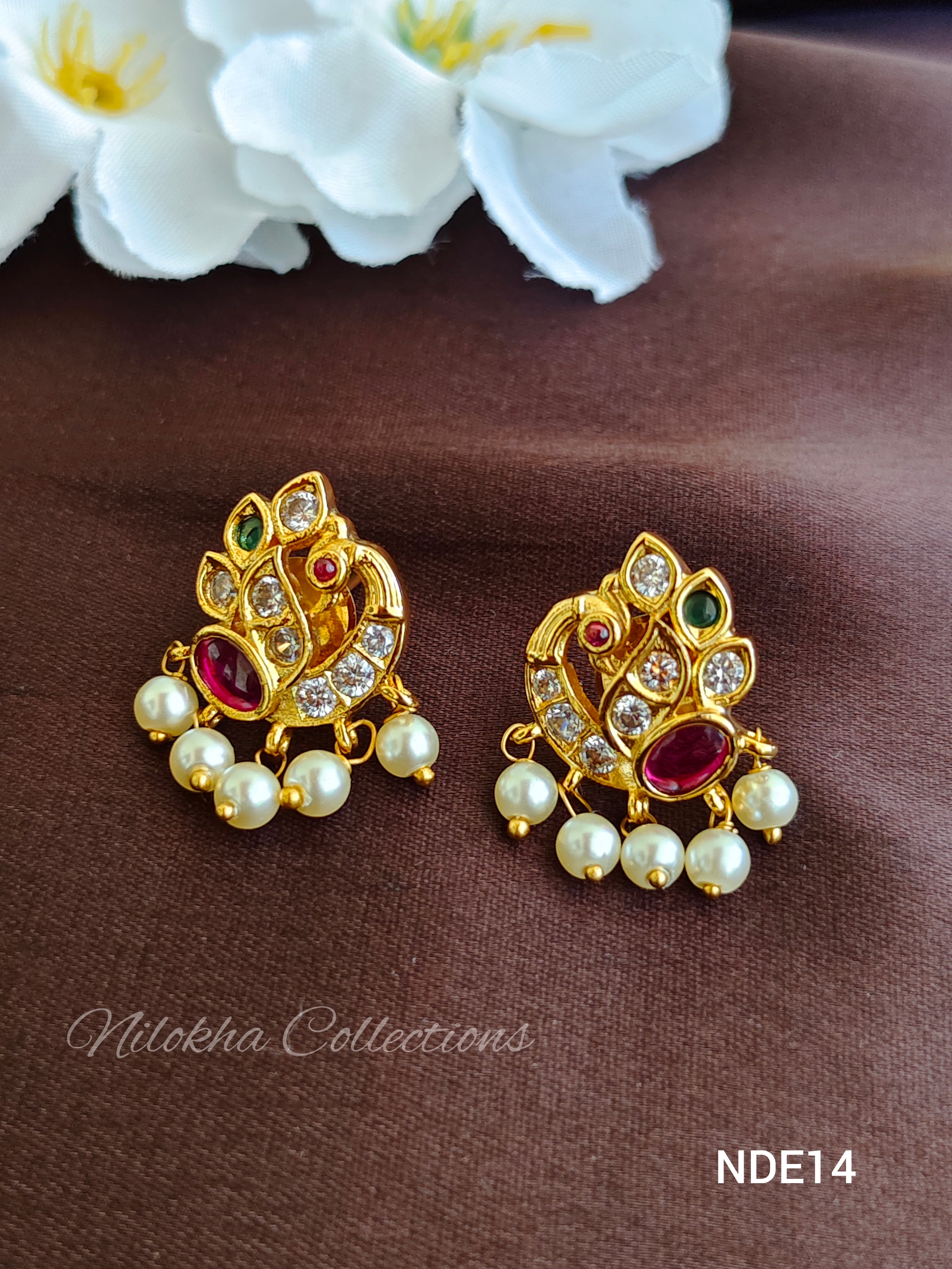 Peacock studs with pearls | NDE14