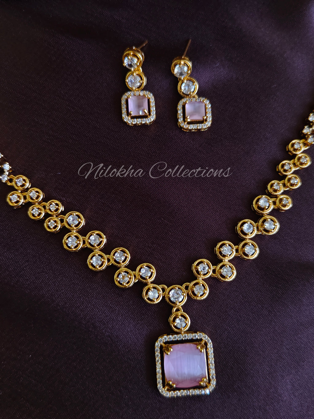 AD necklace with square pendant | NAD26