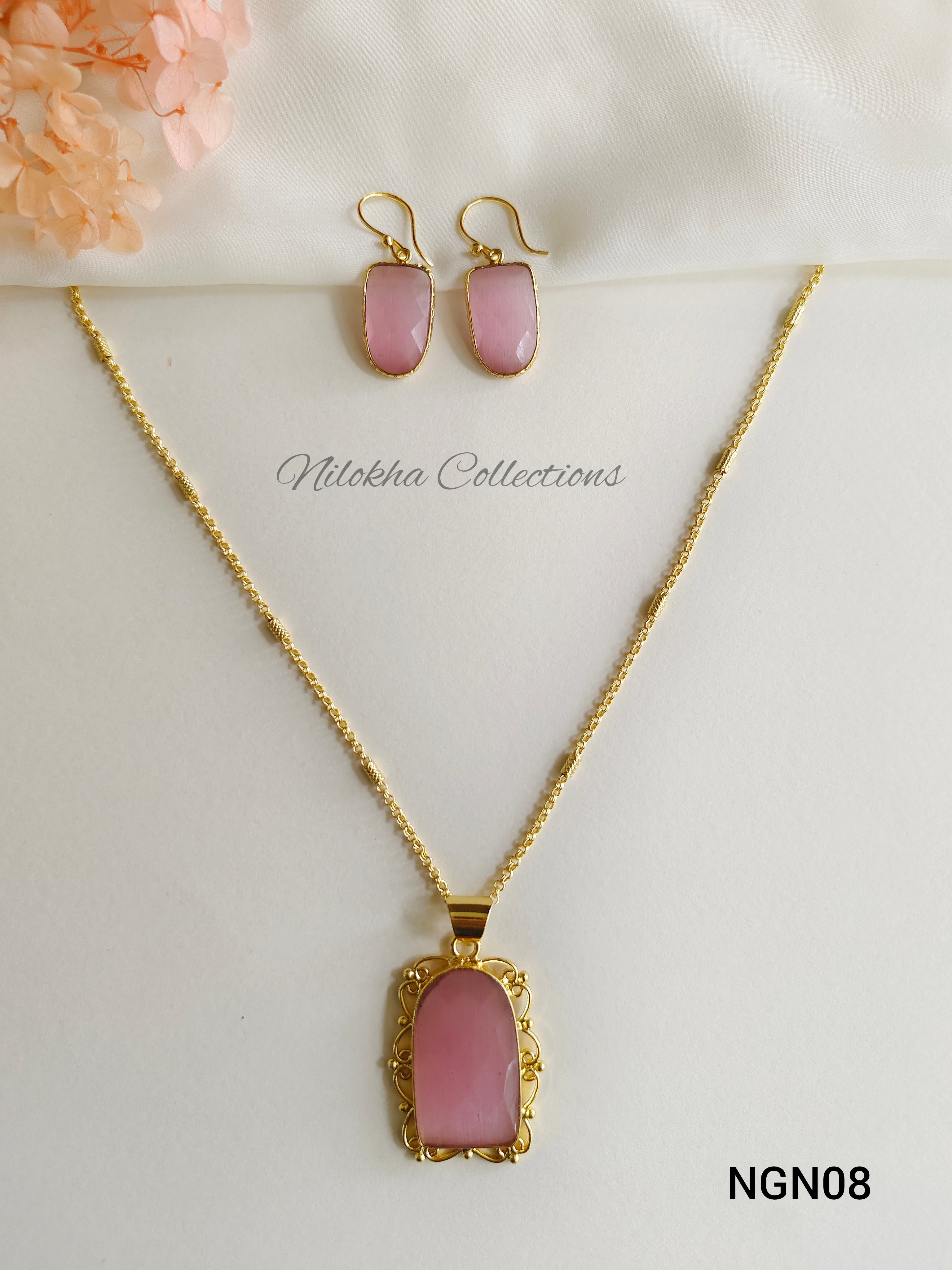 Stone pendant set | NGN08