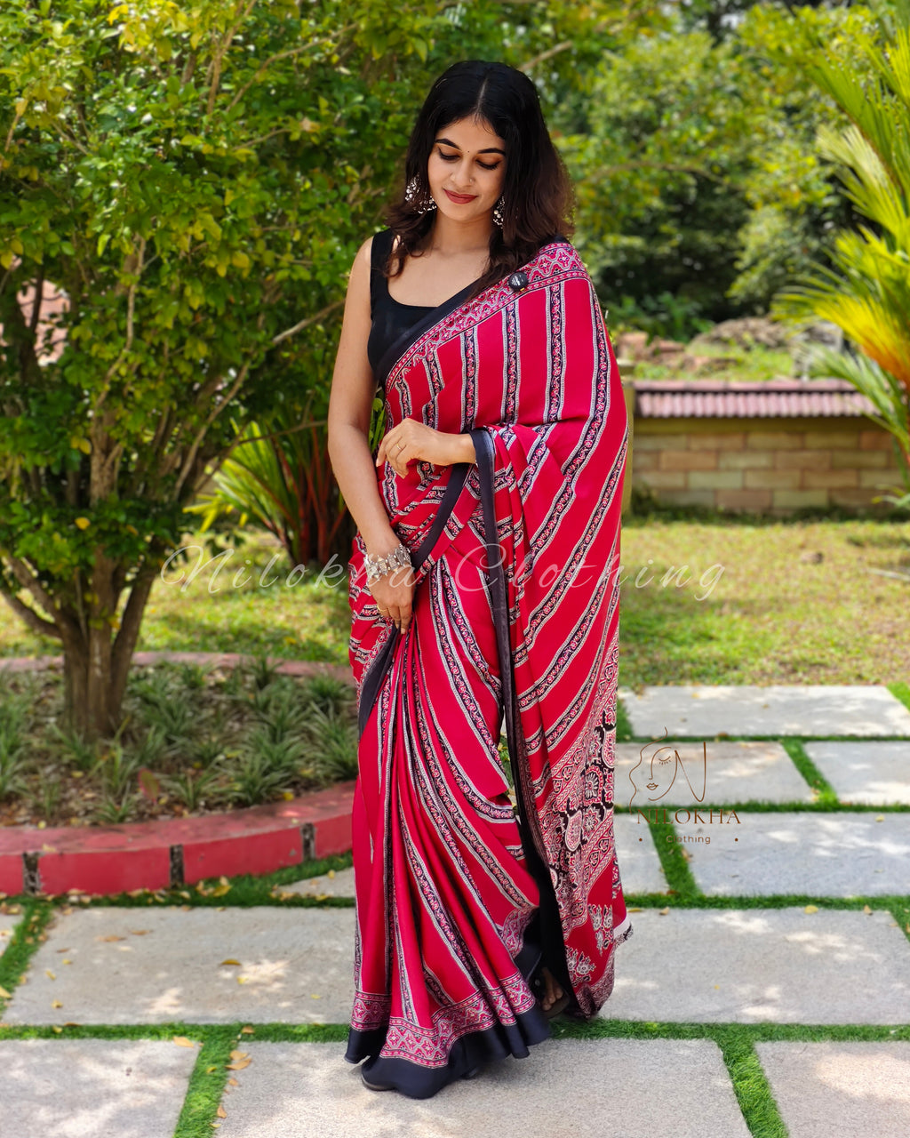 Semi-modal saree with lines | NCB25