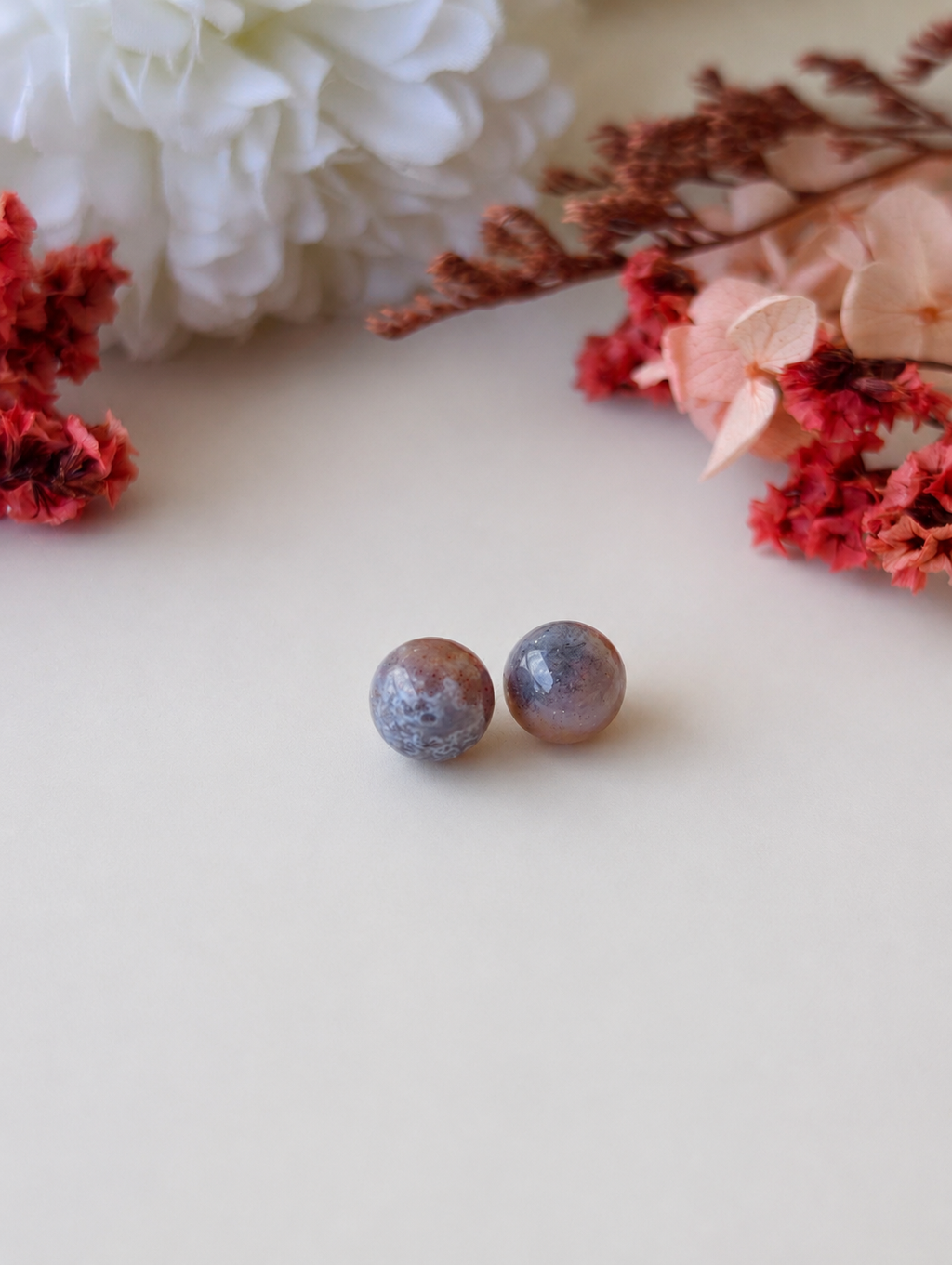 Multicolor studs - medium size | NTE48A
