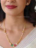 Gold look-alike pearl chain with crystals | NAN361