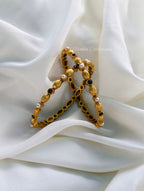 Pearl bangles with black stones | NB35