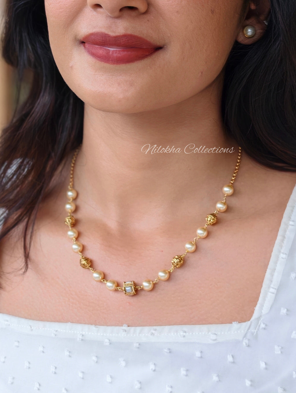 1 layer pearl chain with golden balls | NAN416