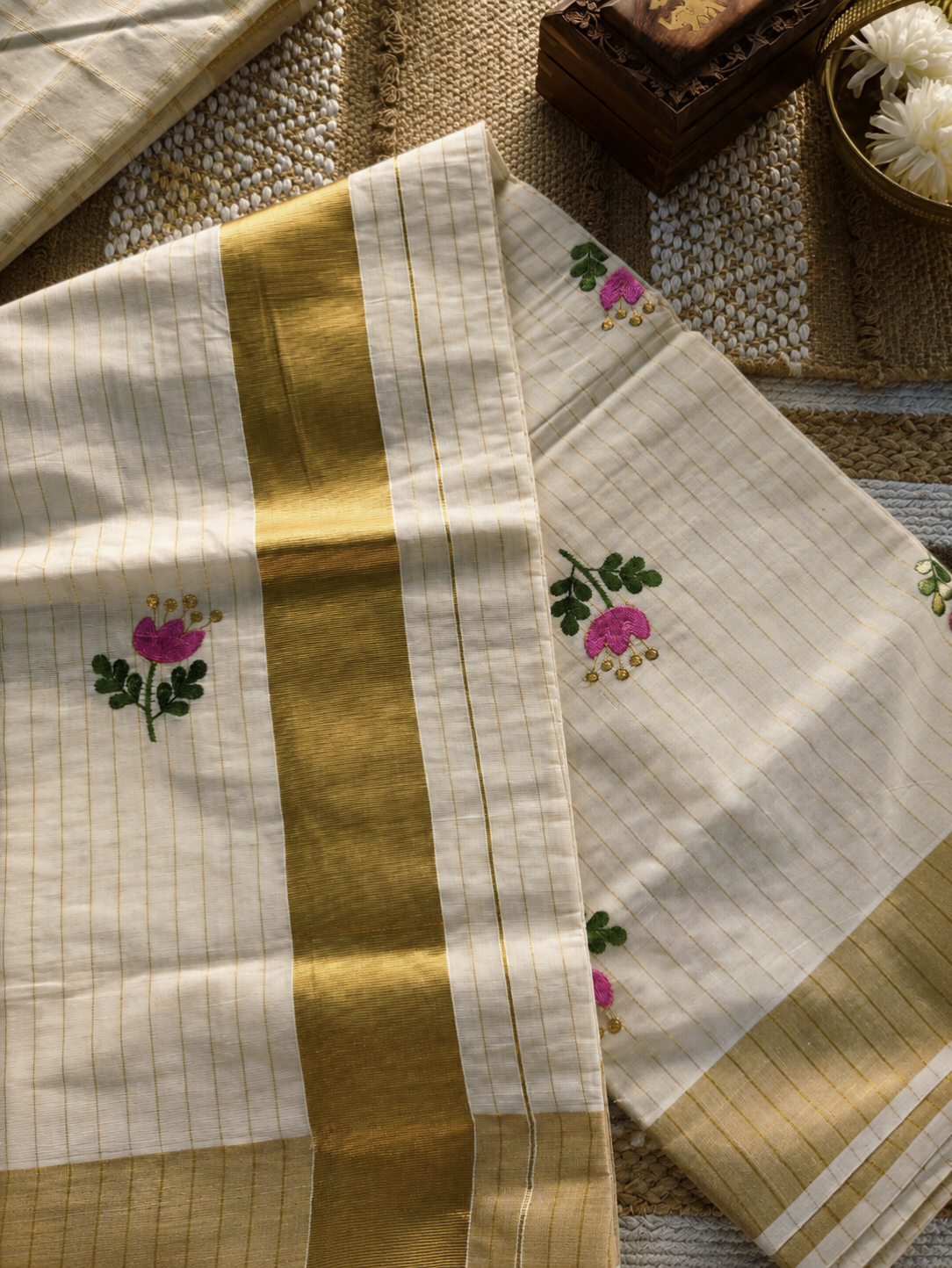 Embroidered kerala saree | NCO35