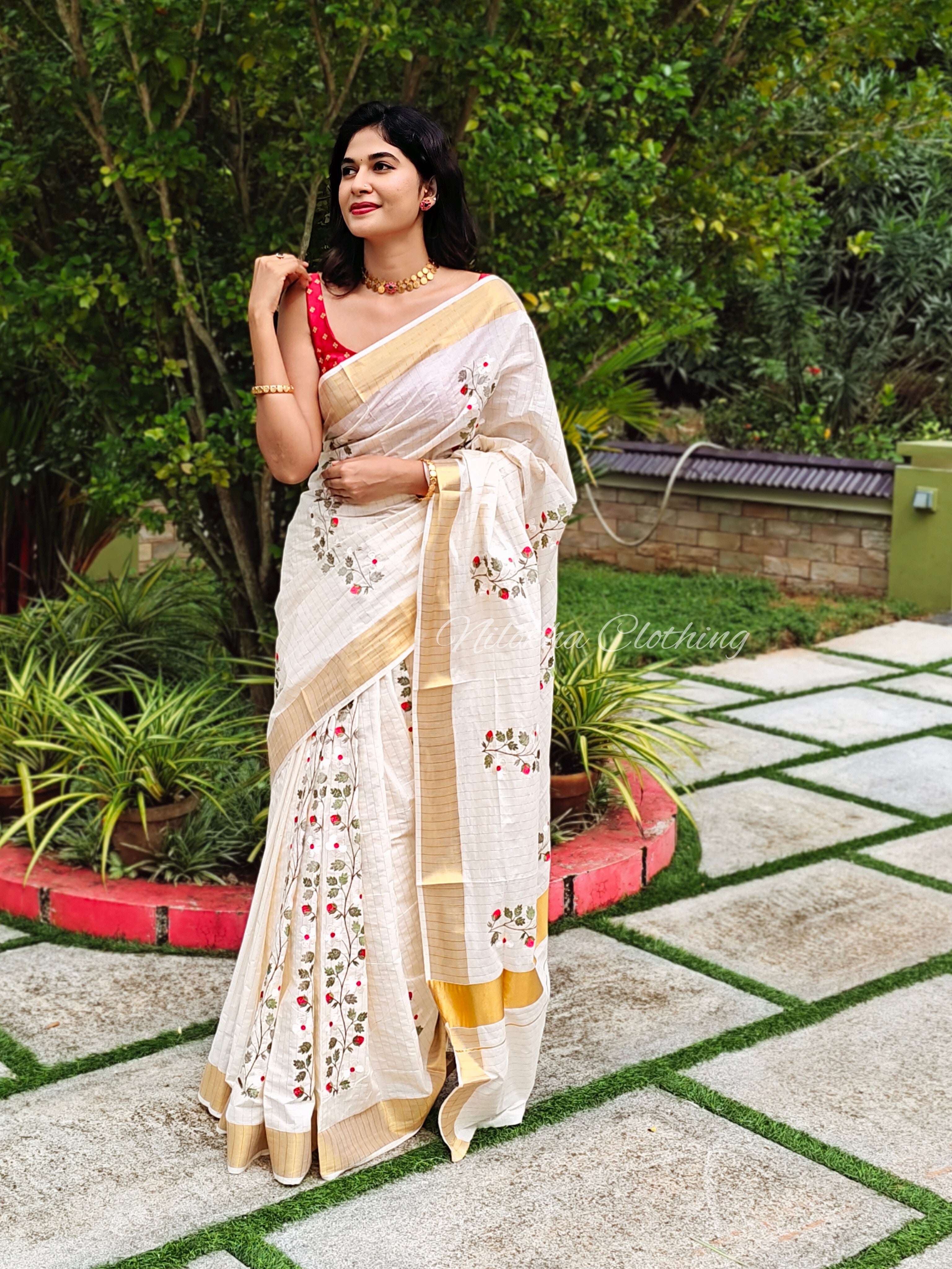 Embroidered floral kerala saree | NCO34