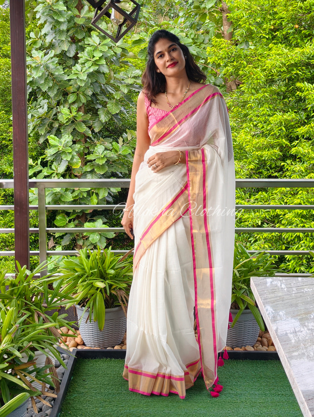 Mul cotton saree with border | NCO45